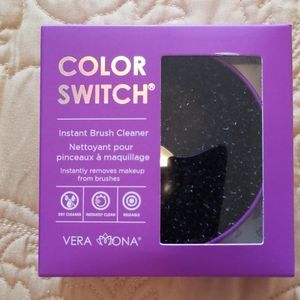 Vera Mona Color Switch Instant Brush Cleaner